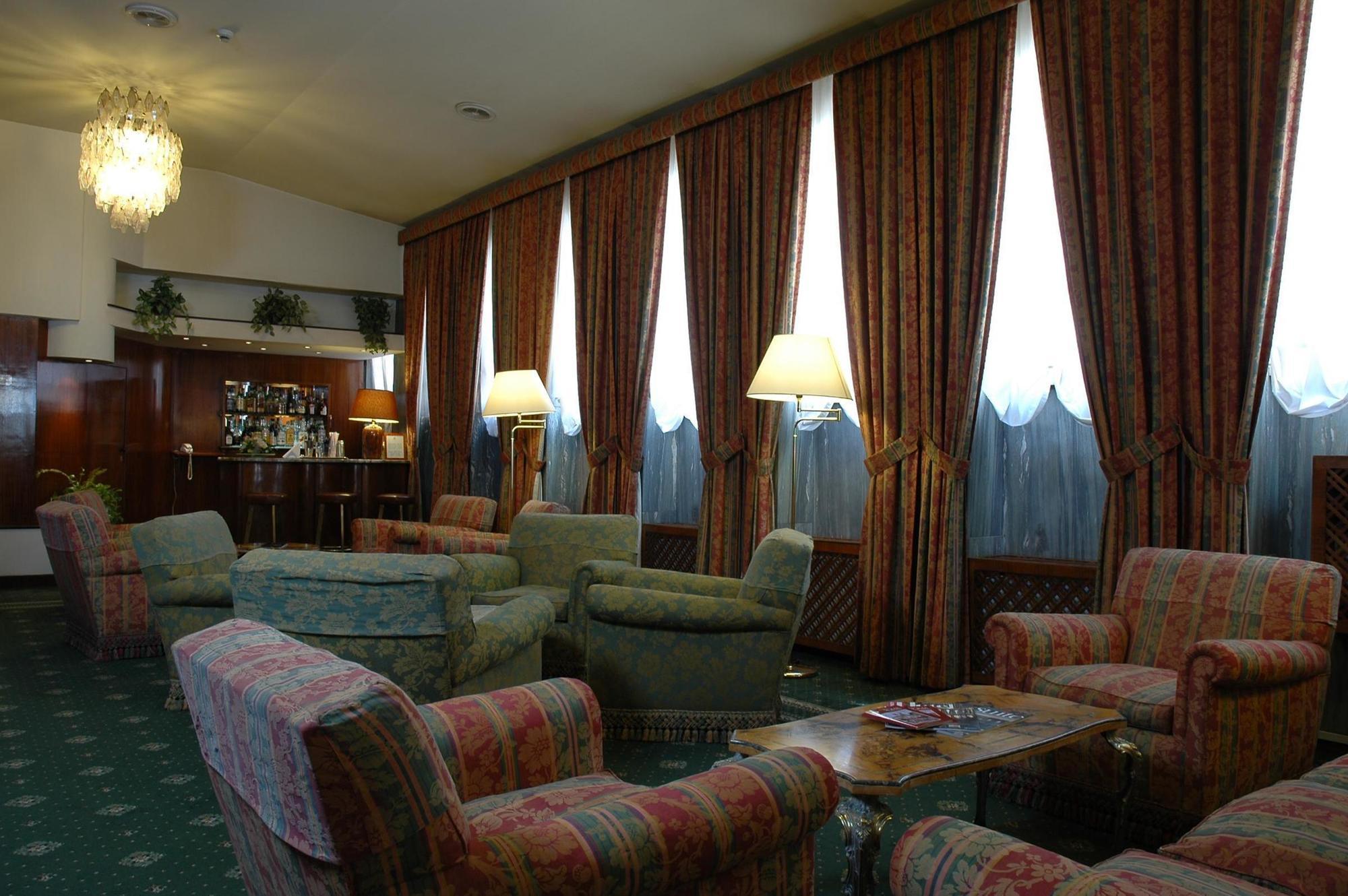 Hotel Commodore โรม ภายนอก รูปภาพ